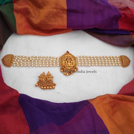 Beautiful Lakshmi Pendant Choker-07