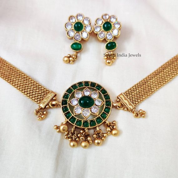 Traditional High Neck Kemp & Green Choker