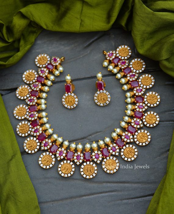 Pretty Ram Parivar Necklace