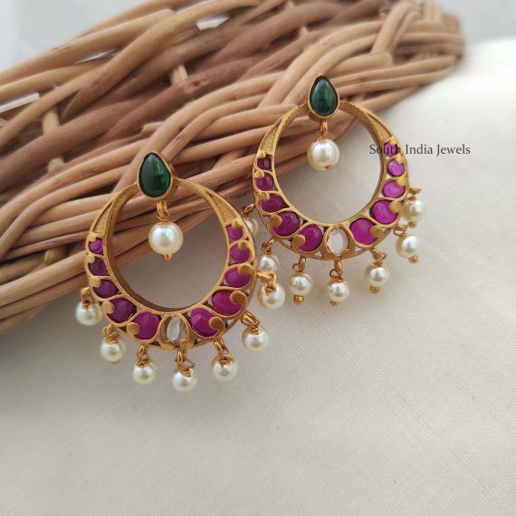 Trendy Kemp Chandbali Earrings