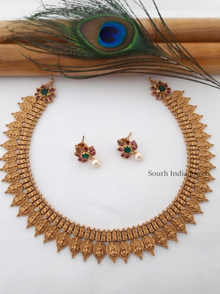 Trendy Matte Finish Lakshmi Necklace