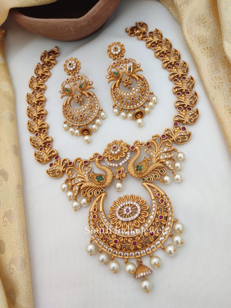 Rich Peacock Design Bridal Necklace (2)