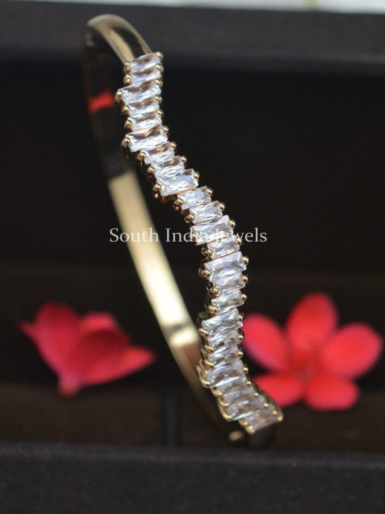 Beautiful Gold Polish Kada Bangle