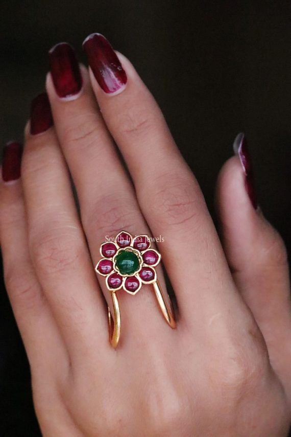 Cute Floral Finger Ring (3)