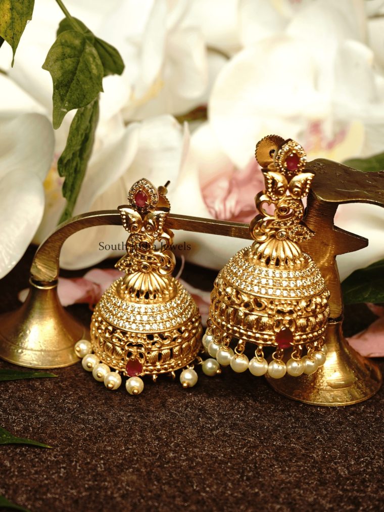 Classic Design Jhumkas