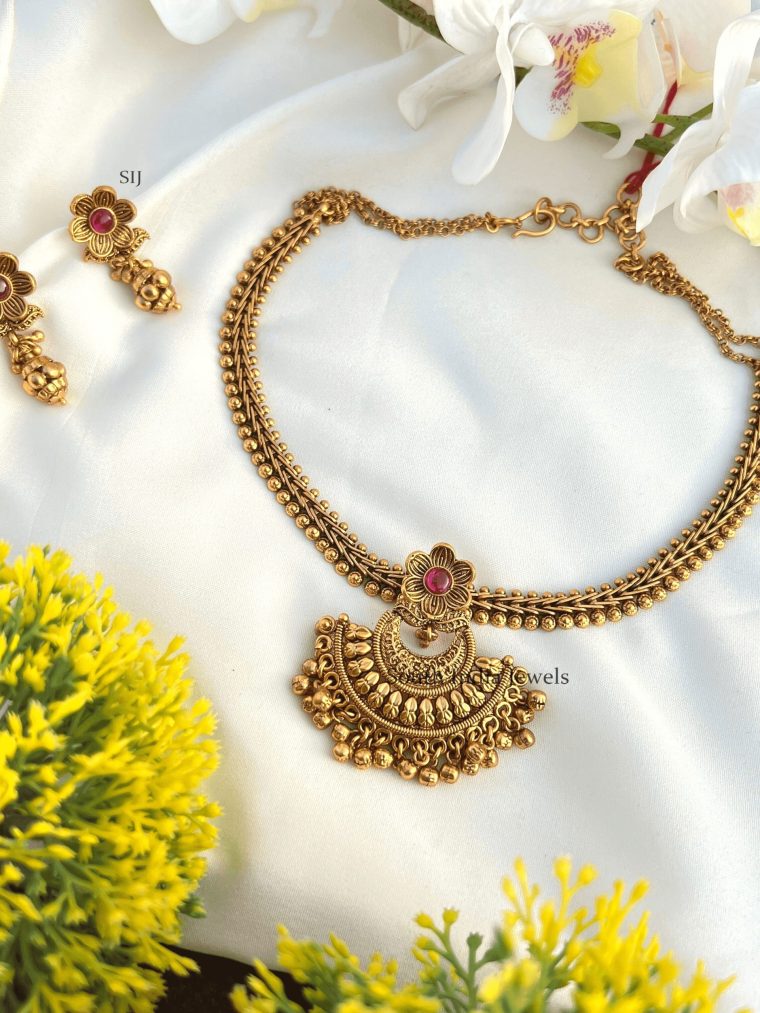 Exquisite Antique Attigai Necklace