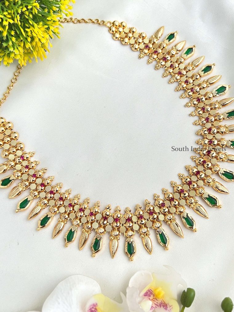 Dazzling Kerala Style Necklace Set