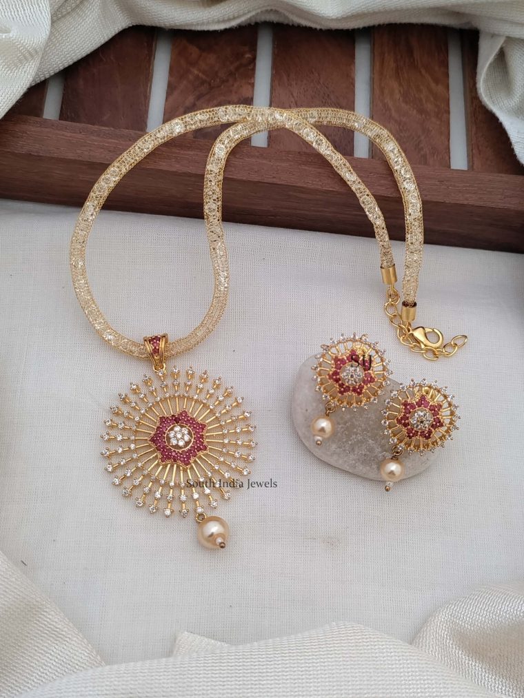 Floral Ruby Pendant Necklace Set