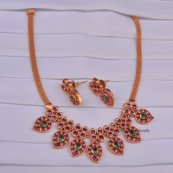 Elegant Mango Design Necklace