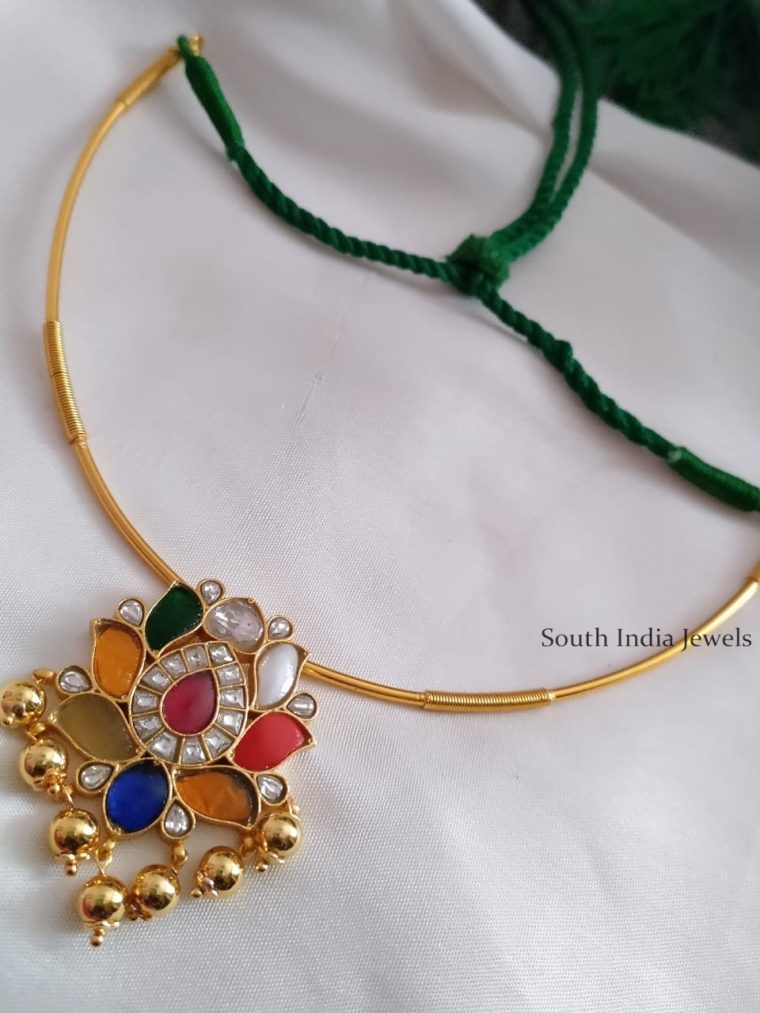 Navarathna Lotus Hasli Jadau Necklace