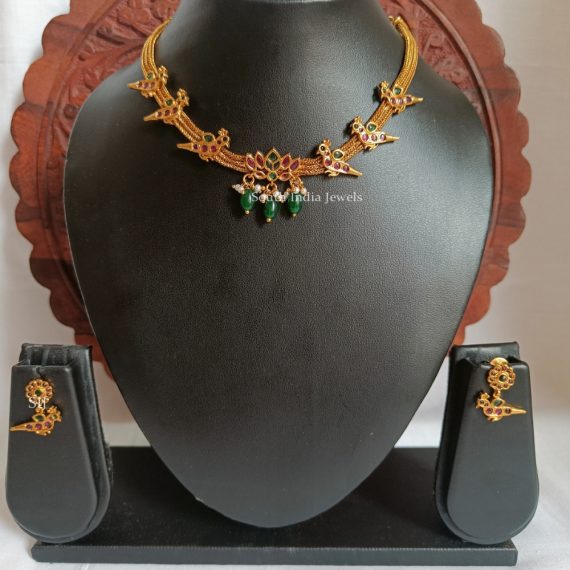 Pretty Peacock Design Necklace