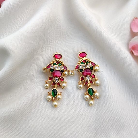 Fashionable kundan Jadau Earrings