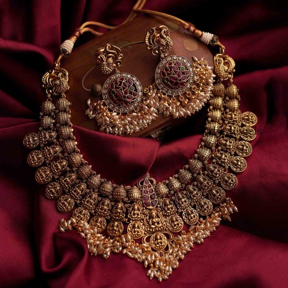 Classic Goddess Lakshmi Neckset.