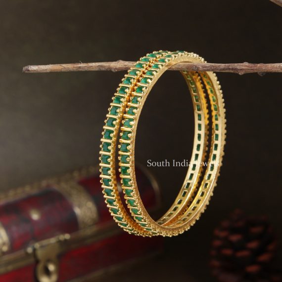 Single Line Emerald Stone Bangles