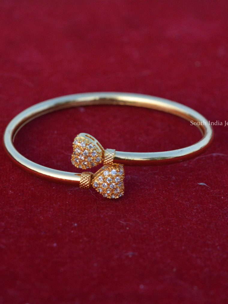 Beautiful Gold Plated Kada Bracelet