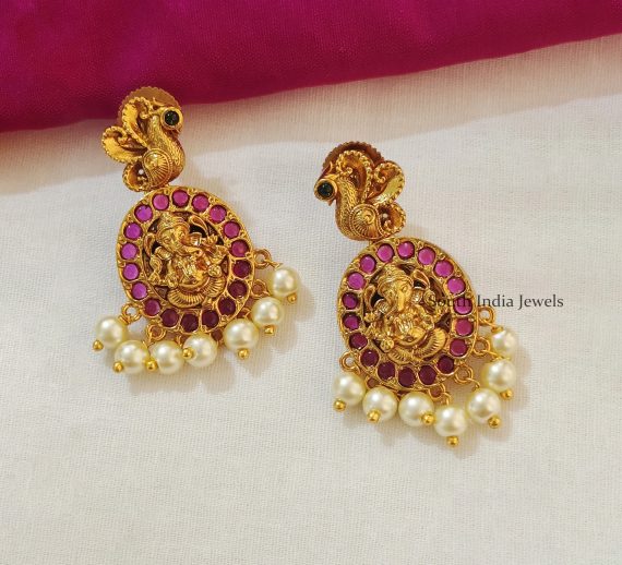 Matt Gold Kemp Ganapati Chandbali Earrings