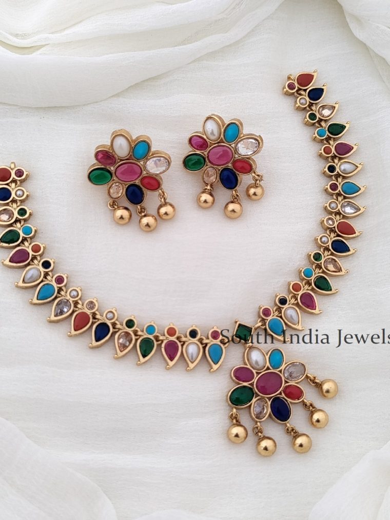 Classic Navarathna Necklace