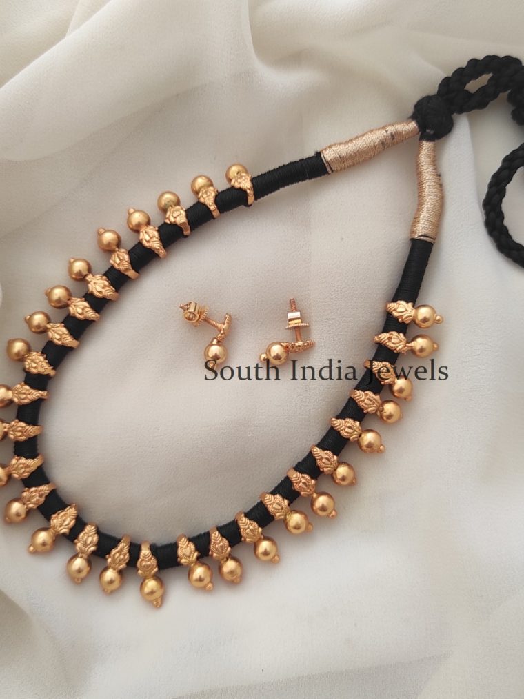 Wonderful Black Thread Necklace