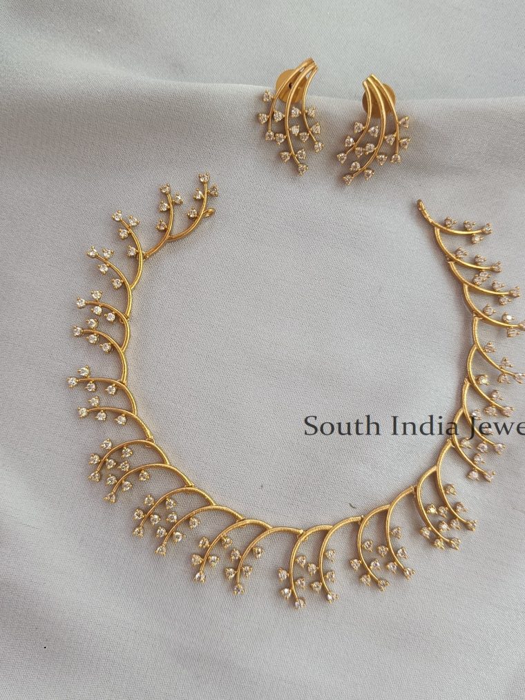 Attractive AD Necklace with Earrings