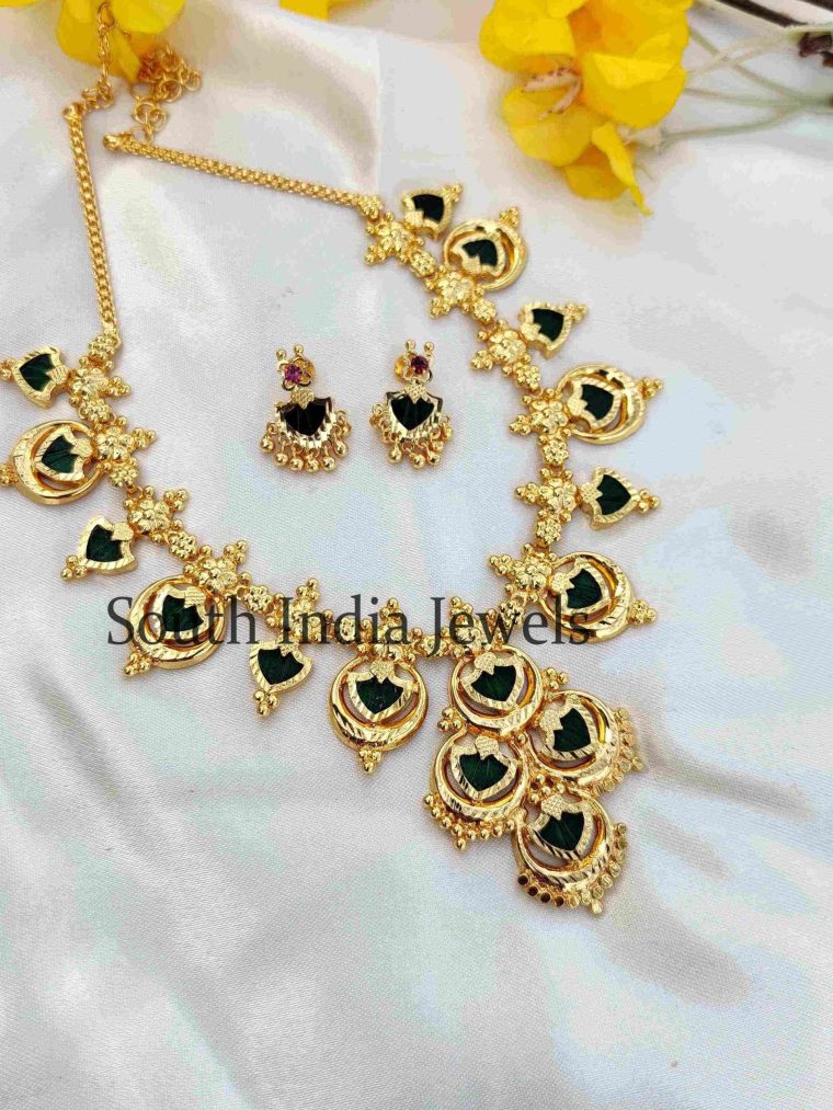 Graceful Kerala Style Palakka Necklace