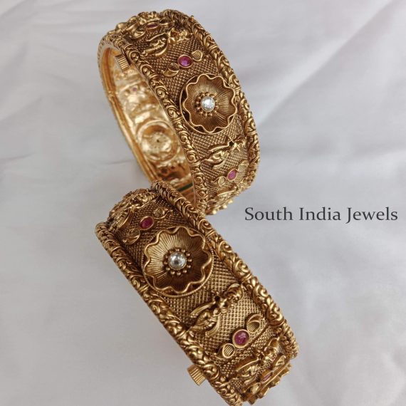 Amazing Krishna Antique Bangles