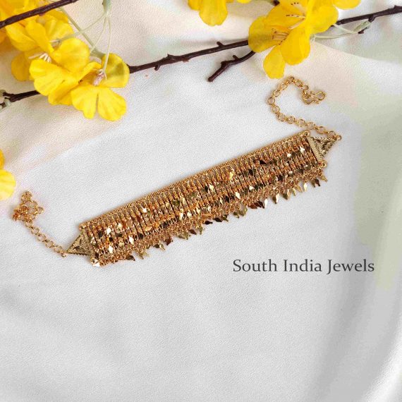 Kerala Style Elakka Thali High Neck Choker