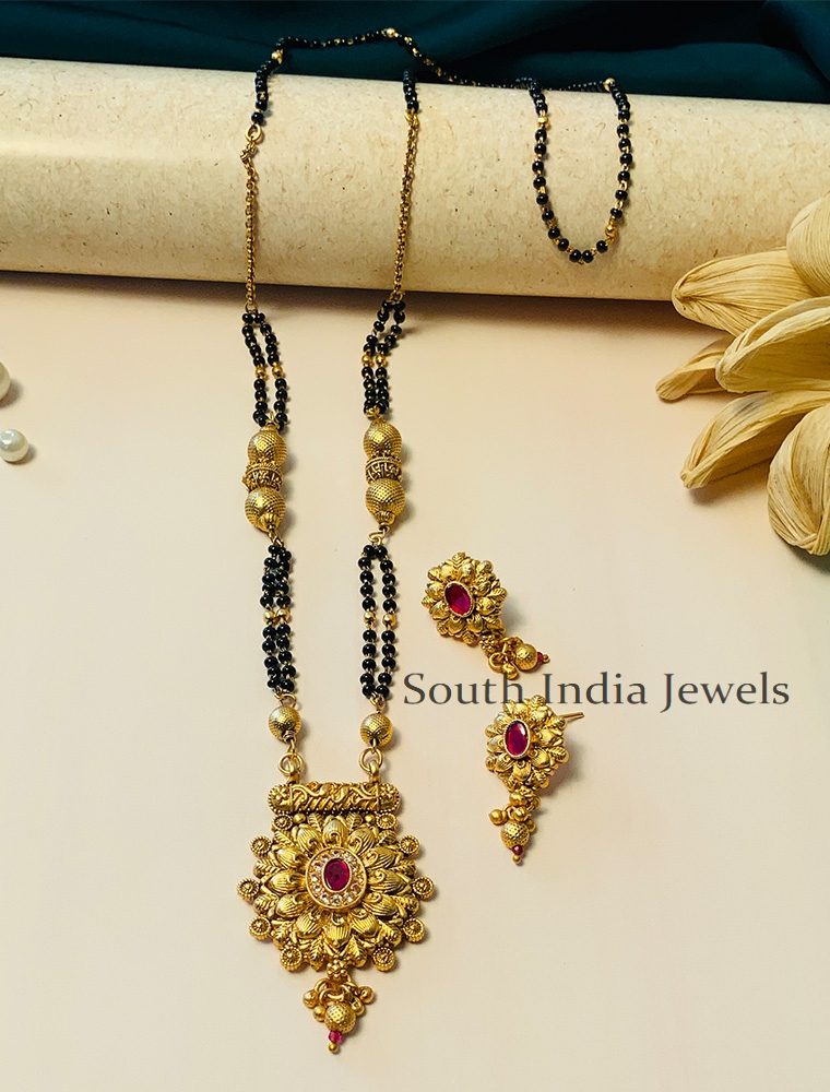 Mesmerizing Black Beaded & Antique Long South Indian Mangalsutra & With Pair of Earrings