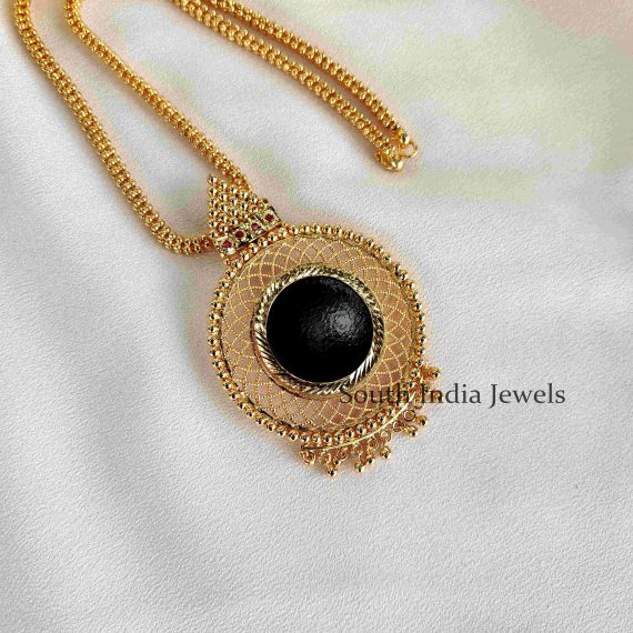 Wonderful Round Gold Look Palakka Pendant 01