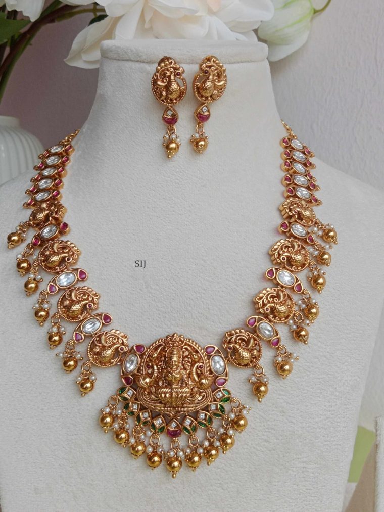 Goddess Lakshmi Neckset with Kundan Stones