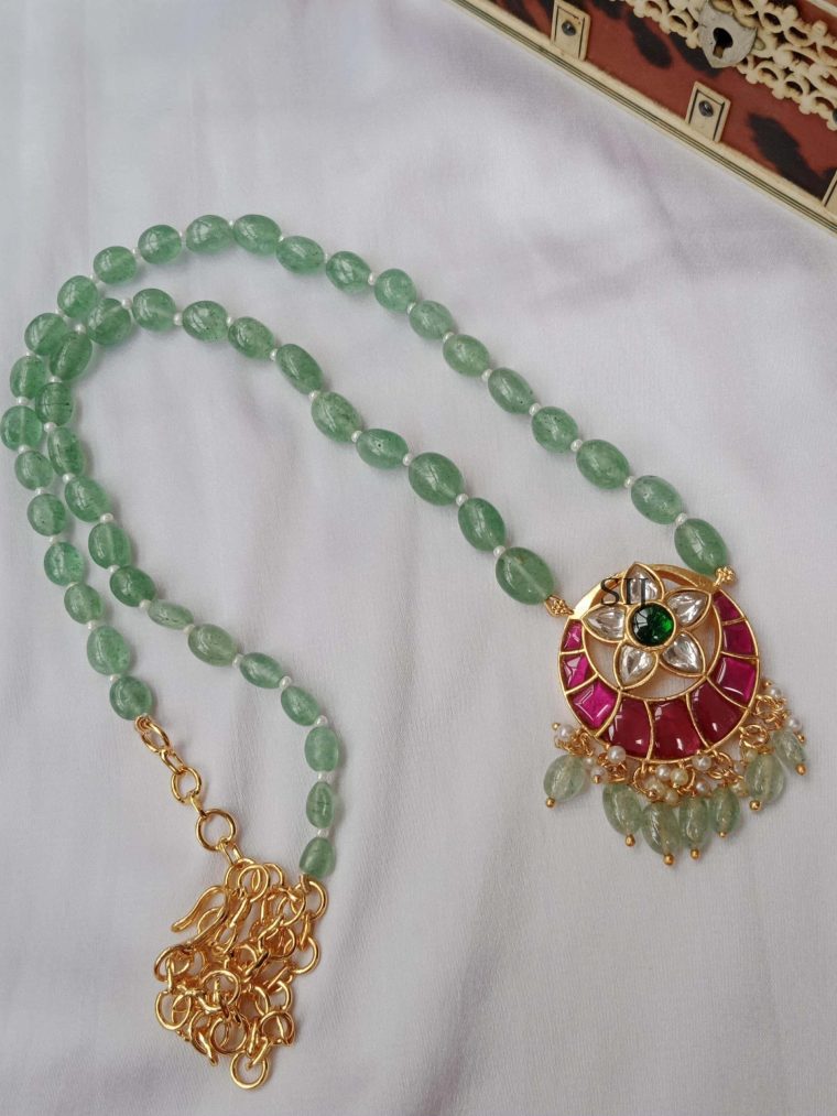 Green Beads Necklace with Jadau Moon Pendant