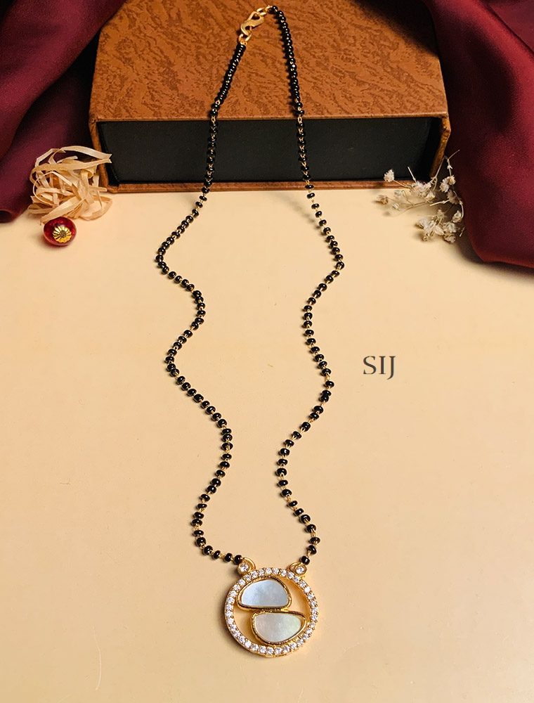 Alluring Gold Plated Mother Pearl Mangalsutra