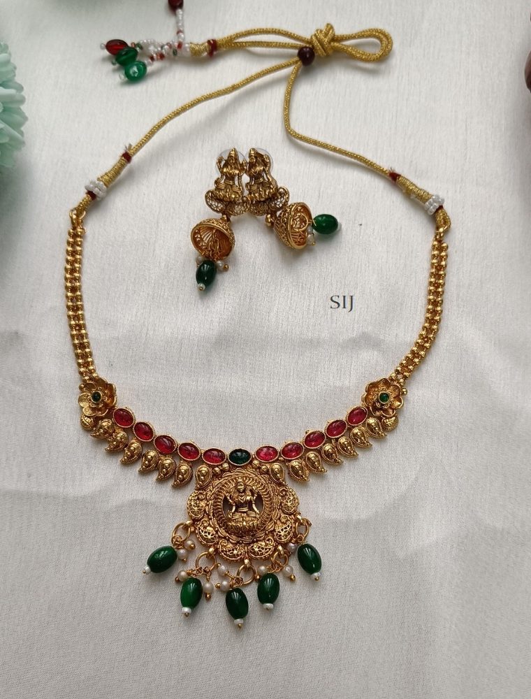 Traditional Lakshmi Pendant Necklace-1