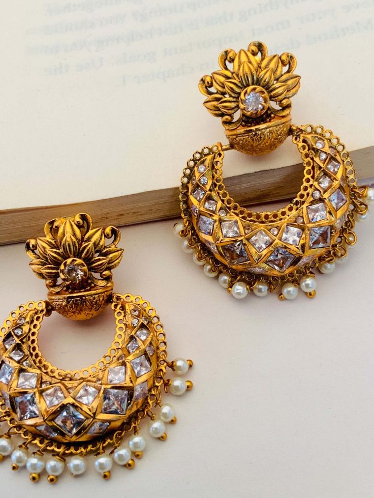 Antique Chand Bali Kundan Earrings with Pearls