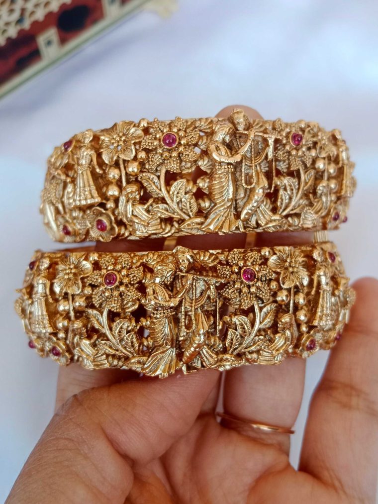 Imitation And Antique Finish Krishna Bangles