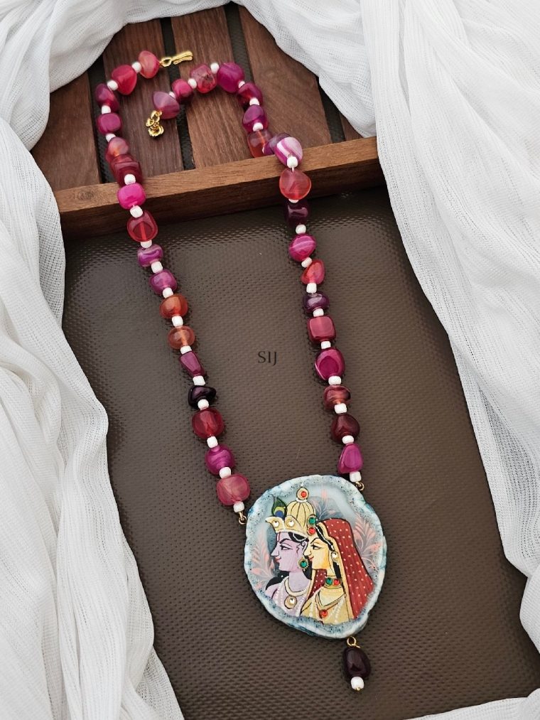 Radhakrishna Pendant with Pink Beads Necklace