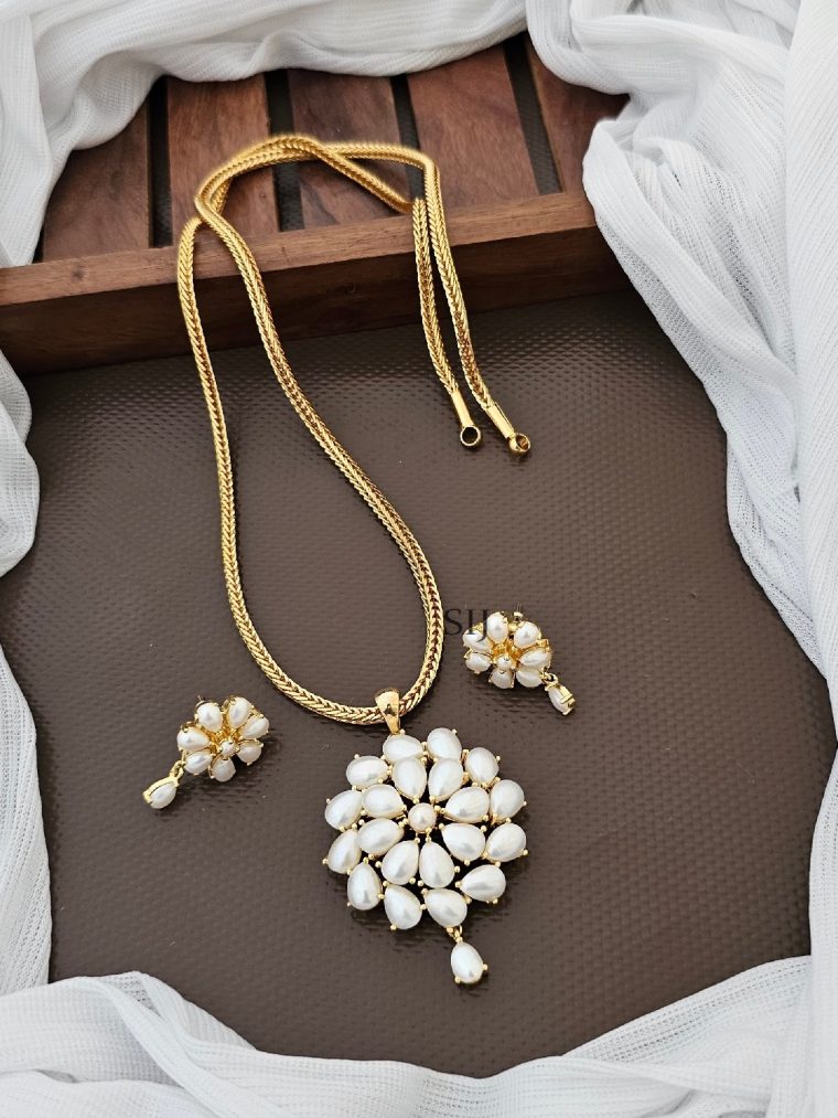 Artificial Gold Plated Chain With Pearl Pendant Set