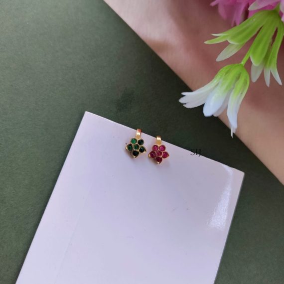 Flower Design Nose Pins