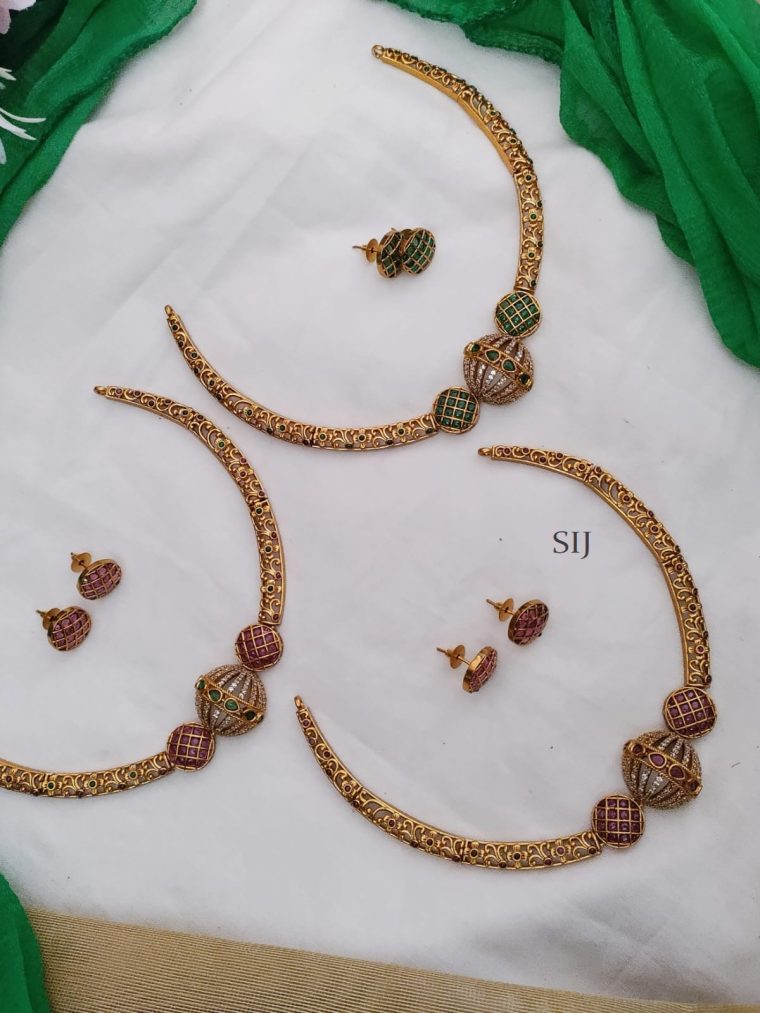 Traditional Hasli Stone Necklace Set