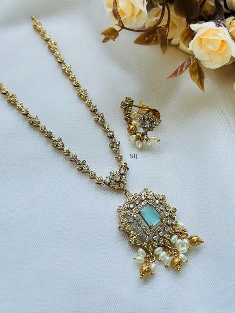 Imitation Pastel Blue Victorian Necklace