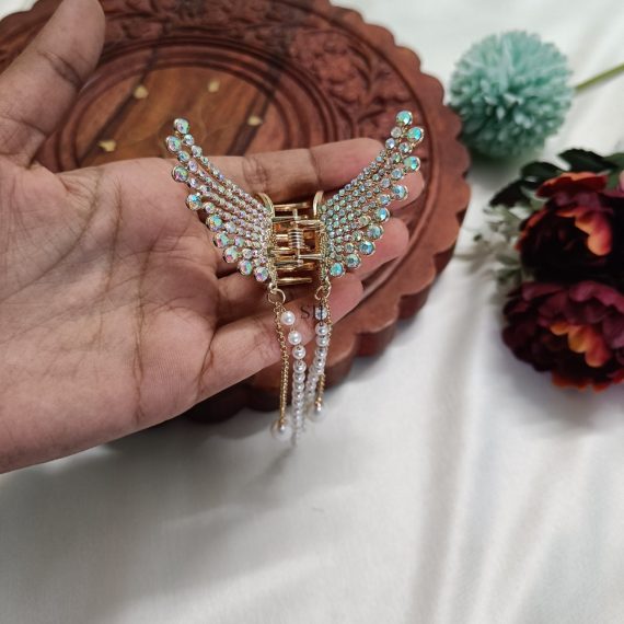 Amazing Pearl Hanging Hair Clip