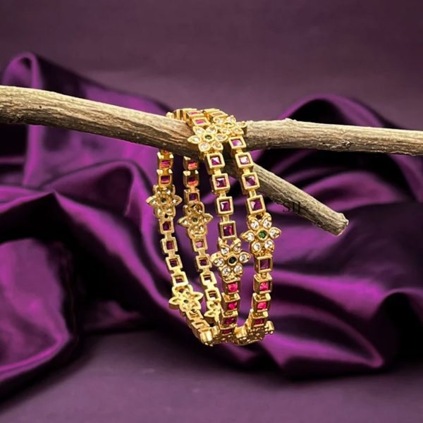 Imitation Gold Red Square Stone Bangles