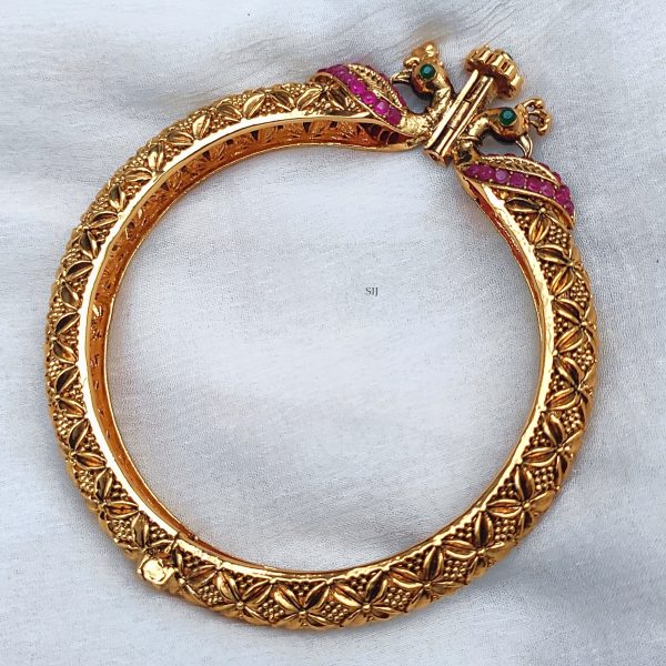 Antique Dual Peacock Kada Bangle