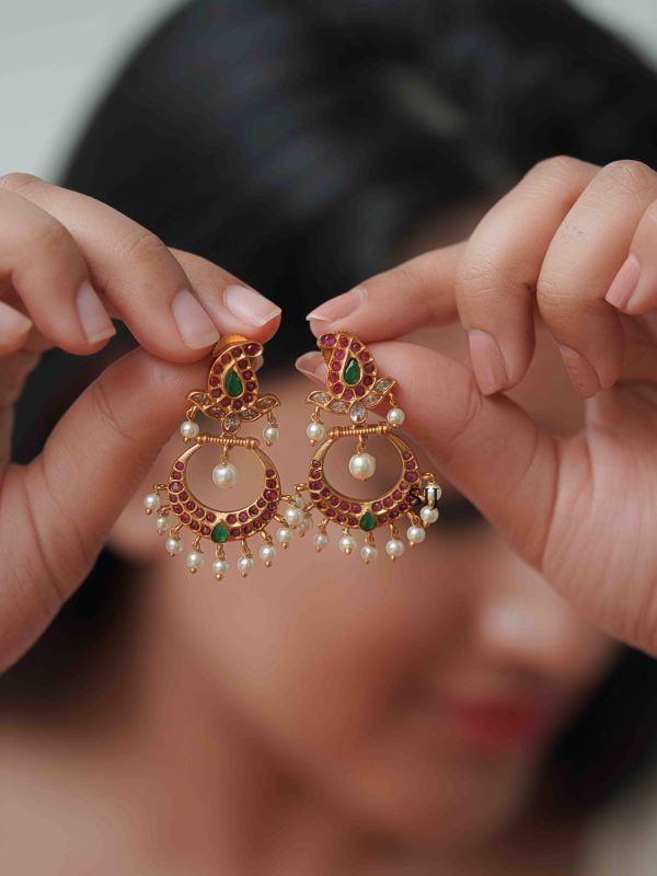 Imitation Kemp Stone Chandbali Earrings