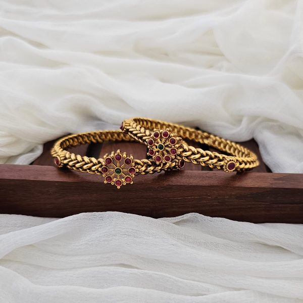 Gold Plated Kemp Stone Bangles