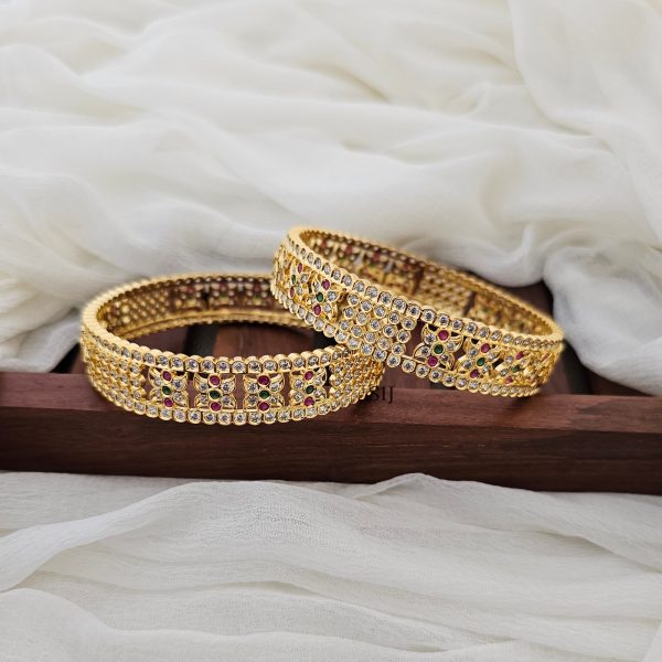 Imitation CZ Stone Flower Bangles