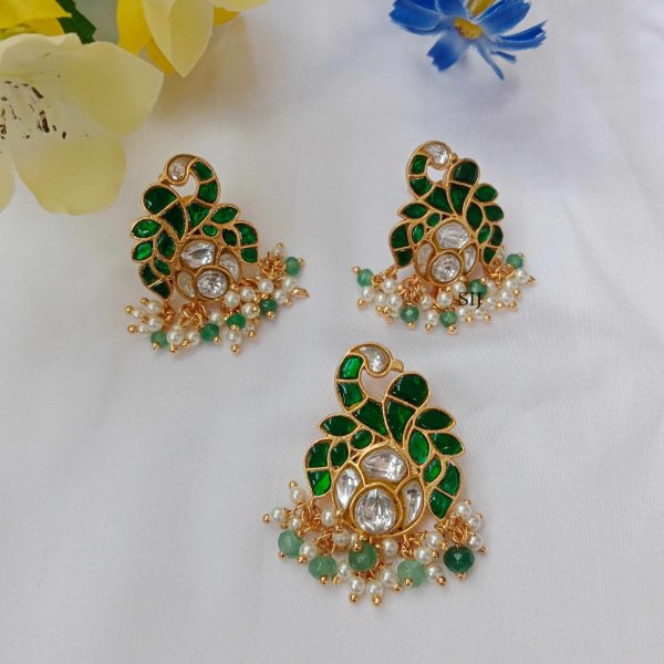 Imitation Green Peacock Jadau Pendant Set