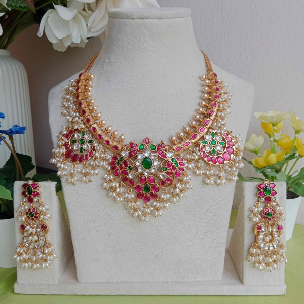 Imitation Jadau Kundan Guttapusalu Necklace