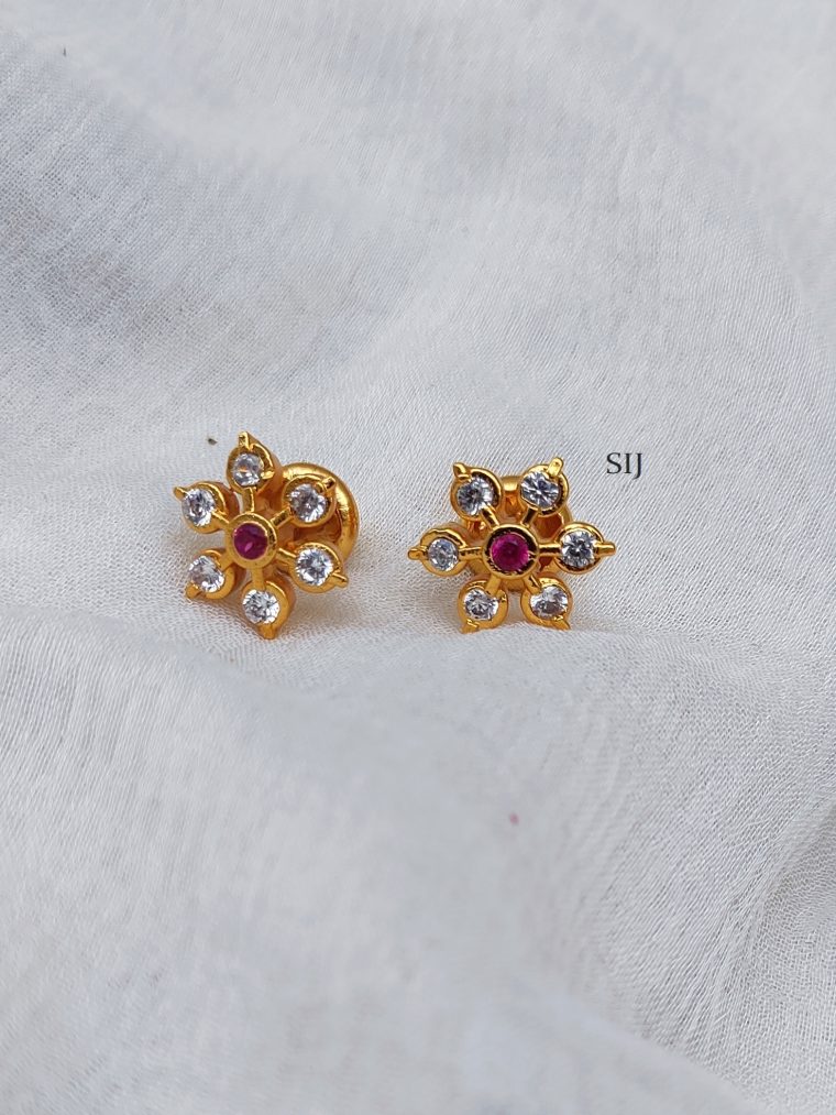 Artificial White And Centre Rose Stone Ear Studs