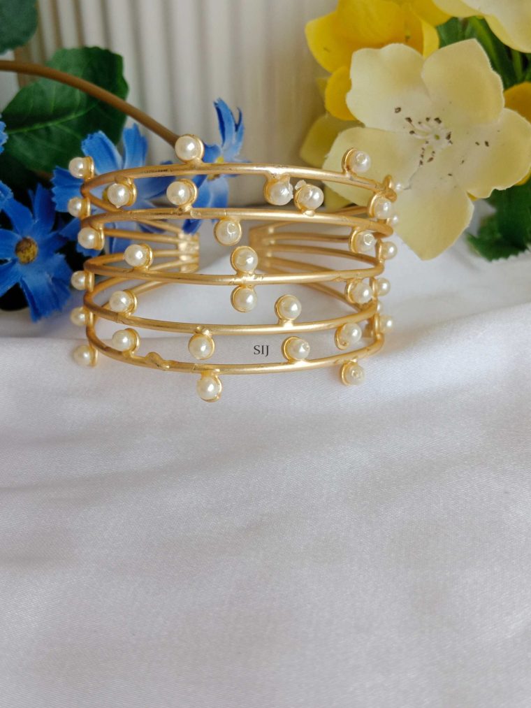 Gold Plated Pearl Openable Bracelet