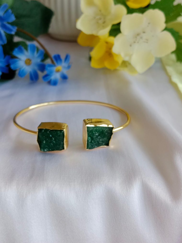 Gold Finish Green Stone Openable Bracelet